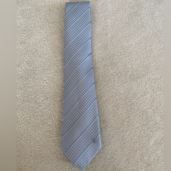 Louis Vuitton Blue Silk Ecu Tie - Picture 6 of 9